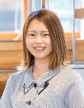 岡田 芽衣